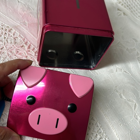 🖤Benefit Chinese New year PIG 🐖 zodiac empty piggy bank - Picture 12 of 16